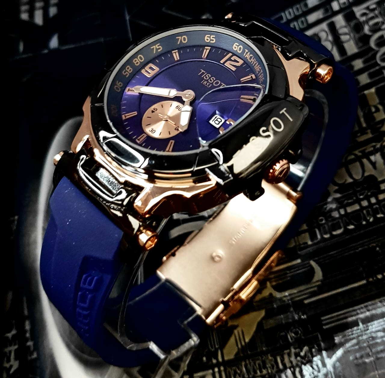 Veltor™ - Fuerza, Estilo y Resistencia en Tu Muñeca