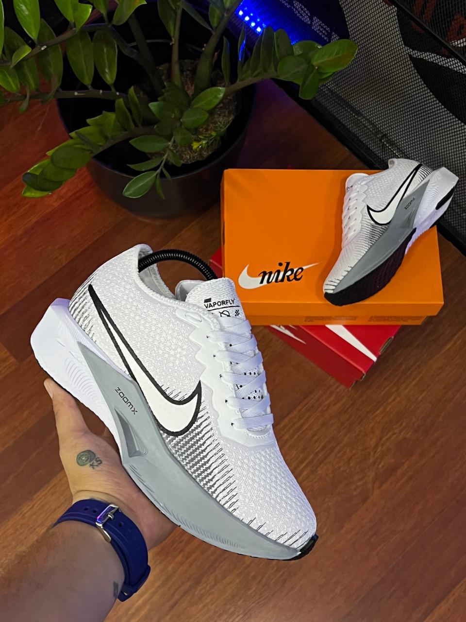 NK VAPORFLY 3 - Corre Más Rápido, Llega Más Lejos - [PROMOCIÓN DISPONIBLE SOLO HOY]