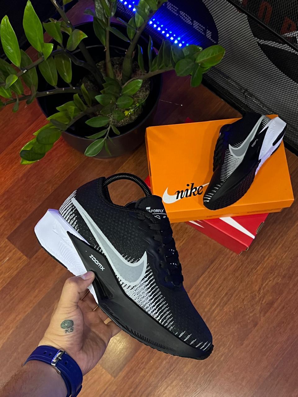 NK VAPORFLY 3 - Corre Más Rápido, Llega Más Lejos - [PROMOCIÓN DISPONIBLE SOLO HOY]